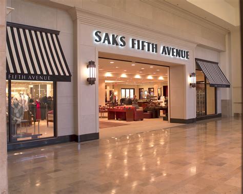 saks fifth official website.